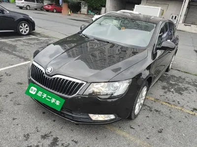 Skoda Superb · 2015 год
