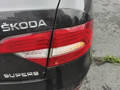 Skoda Superb 2015, 135000 км, за 3840.42 USD - фото 8