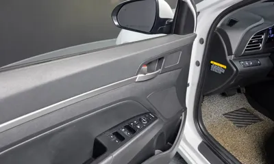Hyundai Avante 2019, 120212 км, за 6892.48 USD - фото 27