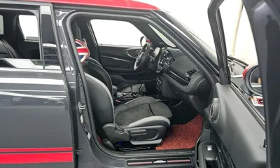 MINI Clubman 2021, 52400 км, за 17406.72 USD - фото 11
