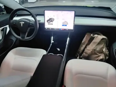 Tesla Model 3 2020, 39100 км, за 21735.46 USD - фото 6