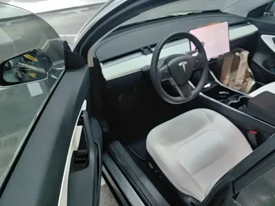 Tesla Model 3 2020, 39100 км, за 21735.46 USD - фото 12