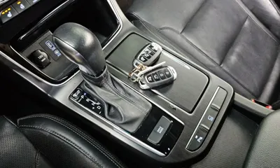 Hyundai Grandeur 2019, 127495 км, за 8079.35 USD - фото 9