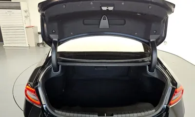 Hyundai Grandeur 2019, 127495 км, за 8079.35 USD - фото 20