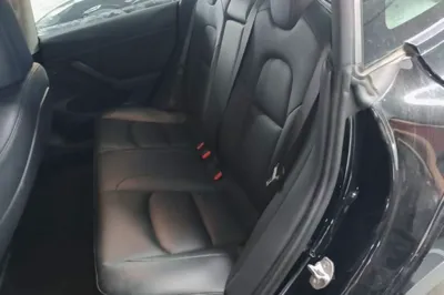 Tesla Model 3 2021, 28100 км, за 21479 USD - фото 20