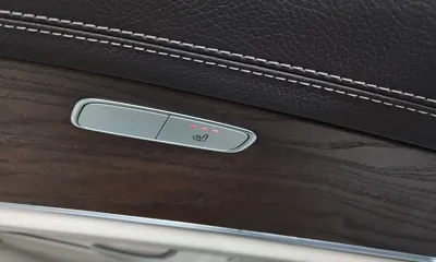 Mercedes-Benz E-Class 2017, 77029 км, за 14462.55 USD - фото 17