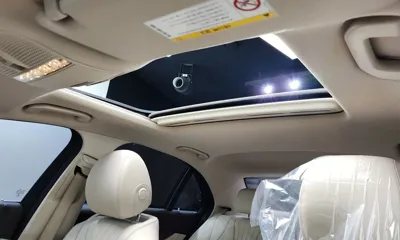 Mercedes-Benz E-Class 2017, 77029 км, за 14462.55 USD - фото 19