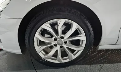 Audi A6 2016, 260459 км, за 5342.02 USD