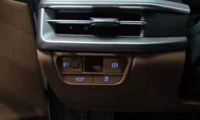 Hyundai Grandeur 2023, 69347 км, за 19079.24 USD - фото 28