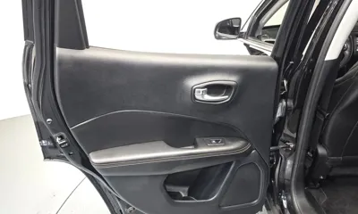 Jeep Compass 2018, 39212 км, за 9576.55 USD - фото 25