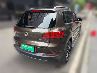 Volkswagen Tiguan 2014, 118100 км, за 5326.88 USD