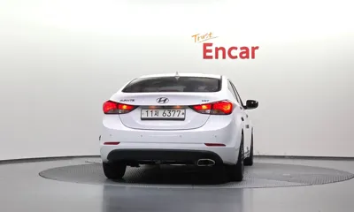 Hyundai Avante 2016, 151196 км, за 3447.83 USD