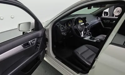 Mercedes-Benz C-Class 2012, 95689 км, за 4426.82 USD - фото 11