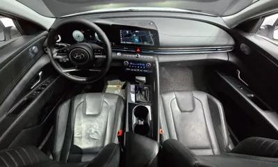 Hyundai Avante 2021, 61144 км, за 12275.17 USD - фото 7