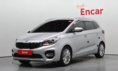 Kia Carens · 2017 год