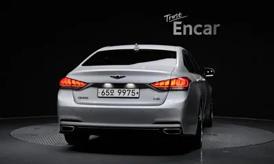 Hyundai Genesis 2015, 77732 км, за 9188.27 USD