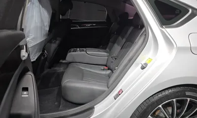 Hyundai Genesis 2015, 77732 км, за 9188.27 USD - фото 12