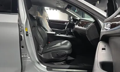 Hyundai Genesis 2015, 77732 км, за 9188.27 USD - фото 26