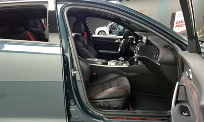 Kia Stinger 2022, 52269 км, за 17773.37 USD - фото 11