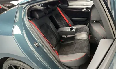 Kia Stinger 2022, 52269 км, за 17773.37 USD - фото 12