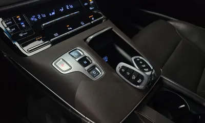 Hyundai Grandeur 2021, 79682 км, за 14244.45 USD - фото 9