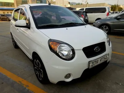 Kia Morning 2011, 107835 км, за 1568.86 USD