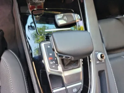 Audi A4L 2023, 32400 км, за 28663 USD - фото 15