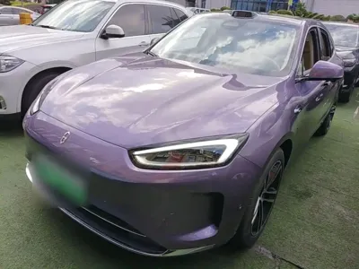 AITO 问界 AITO M5 2025, 8100 км, за 26896.45 USD