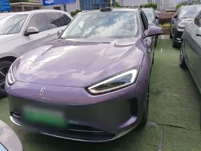 AITO 问界 AITO M5 2025, 8100 км, за 26896.45 USD
