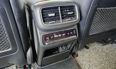 Mercedes-Benz GLE-Class 2021, 74582 км, за 43652.36 USD - фото 31
