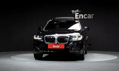 BMW iX3 2023, 35373 км, за 31663.16 USD
