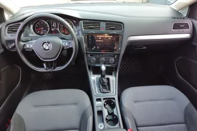 Volkswagen Golf 2020, 36800 км, за 11393 USD - фото 17
