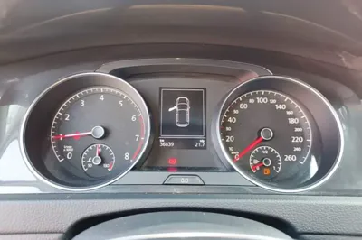 Volkswagen Golf 2020, 36800 км, за 11393 USD - фото 19