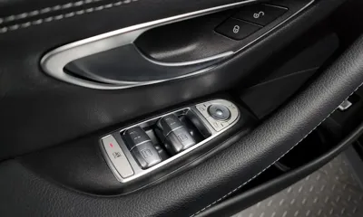 Mercedes-Benz E-Class 2021, 71111 км, за 20772.28 USD - фото 29