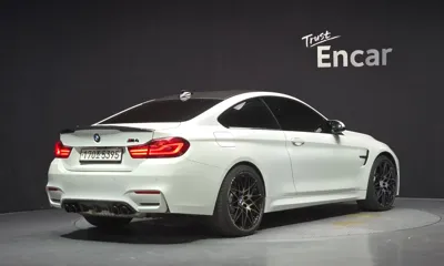 BMW M4 2020, 48928 км, за 43628.3 USD
