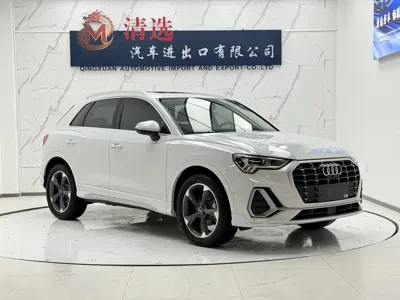 Audi Q3 2023, 11000 км, за 29251.93 USD
