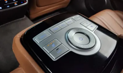 Genesis G80 2022, 81400 км, за 22646.71 USD - фото 19