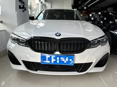 BMW 3 Series 2021, 48000 км, за 14239.46 USD