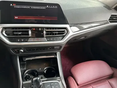 BMW 3 Series 2021, 48000 км, за 14239.46 USD