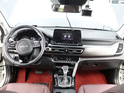 Kia Seltos 2022, 5500 км, за 15179.16 USD