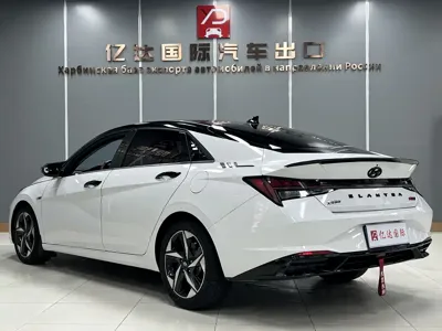 Hyundai Elantra 2023, 47000 км, за 13801.97 USD