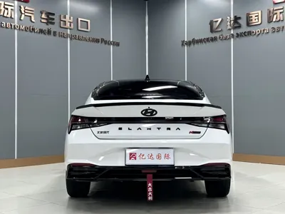 Hyundai Elantra 2023, 47000 км, за 13801.97 USD