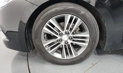 Hyundai Grandeur 2013, 151812 км, за 2996.74 USD