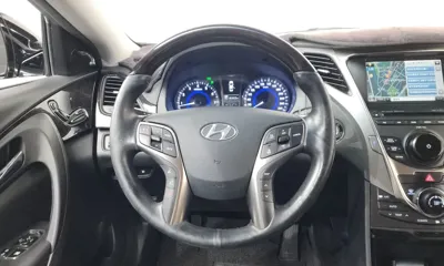 Hyundai Grandeur 2013, 151812 км, за 2996.74 USD - фото 13