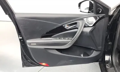 Hyundai Grandeur 2013, 151812 км, за 2996.74 USD - фото 24