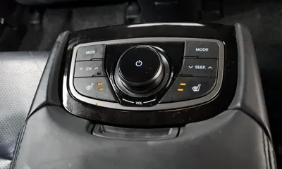 Hyundai Grandeur 2013, 151812 км, за 2996.74 USD - фото 31