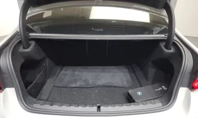 BMW 3-Series 2025, 6856 км, за 28147.95 USD - фото 20
