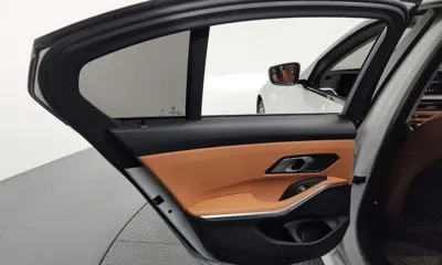 BMW 3-Series 2025, 6856 км, за 28147.95 USD - фото 25
