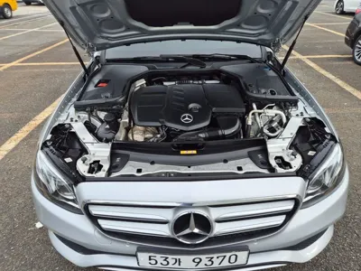 Mercedes-Benz E-Class 2017, 156741 км, за 10986.15 USD - фото 6
