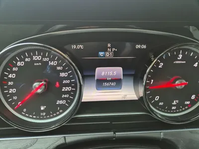 Mercedes-Benz E-Class 2017, 156741 км, за 10986.15 USD - фото 8